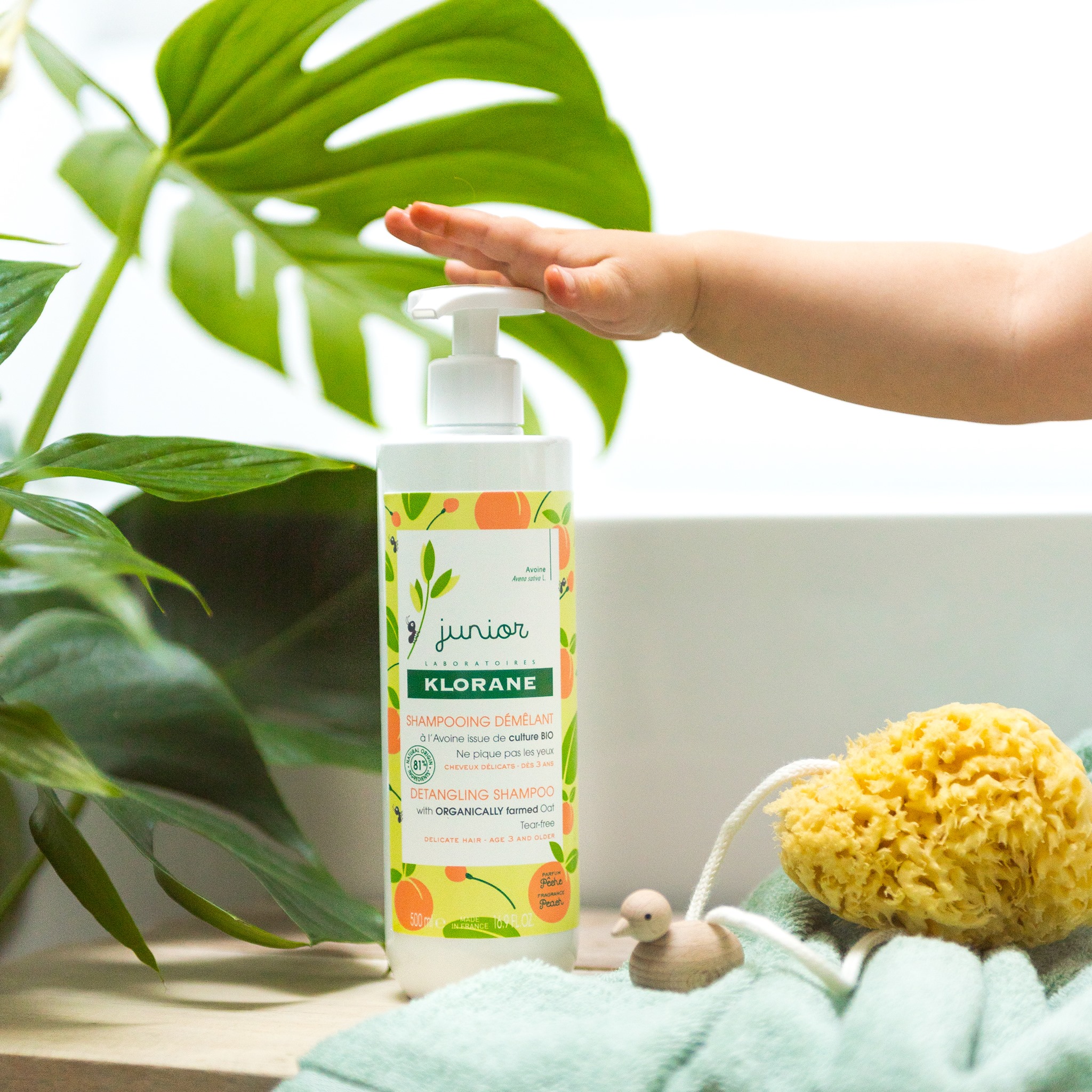 Sampon cu aroma de piersica, 500 ml, Klorane Junior - imagine 2