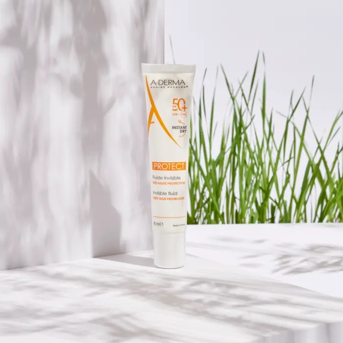 Fluid pentru protectie solara cu SPF 50+, 40 ml, A-Derma - imagine 2
